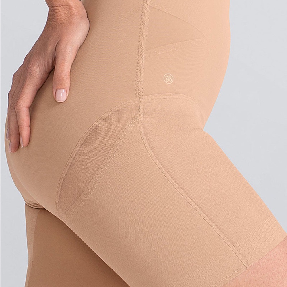 (NWT) Honeylove SuperPower Short in Sand - M